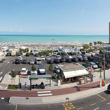 Hotel Sorriso Riccione Exterior foto